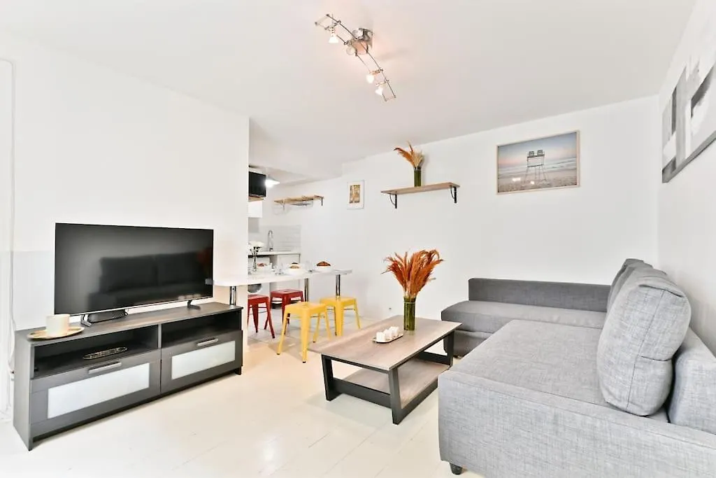 Apartment Appartement Proche Canal Saint Martin Paris